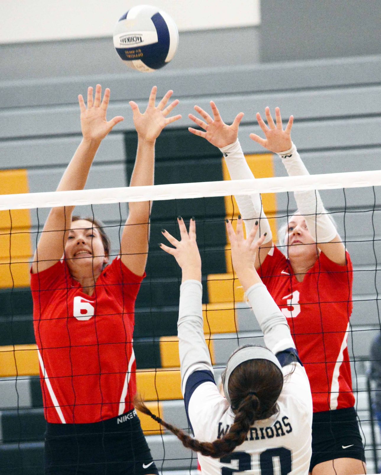 Cassidy Ewert and Kelsey Ewert.jpg